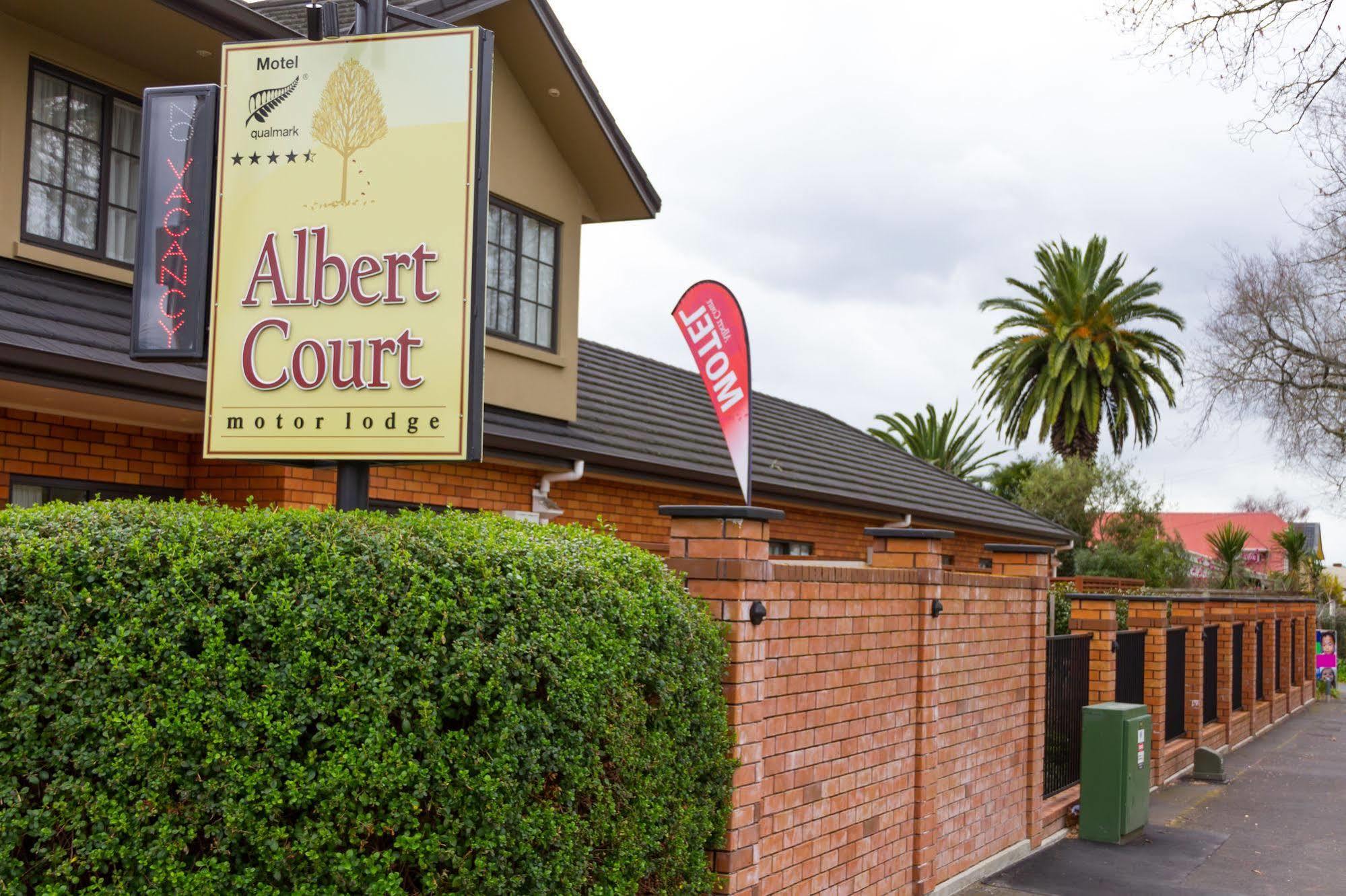 Albert Court Motor Lodge 해밀턴 외부 사진